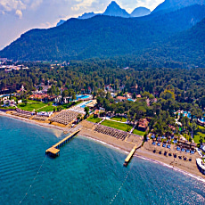 Champion Holiday Village
